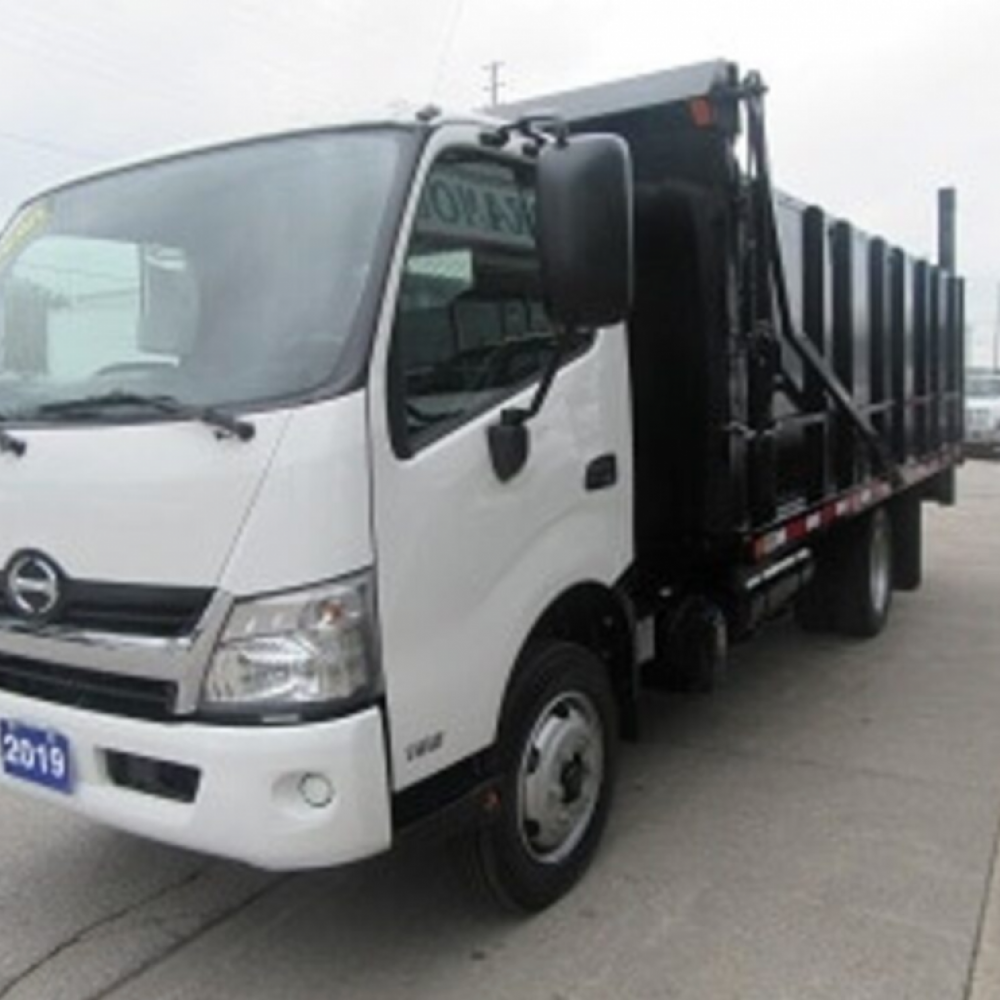 2019 Hino 195 DIESEL WITH 16 FT FLAT DECK PLUS LIFT GATE